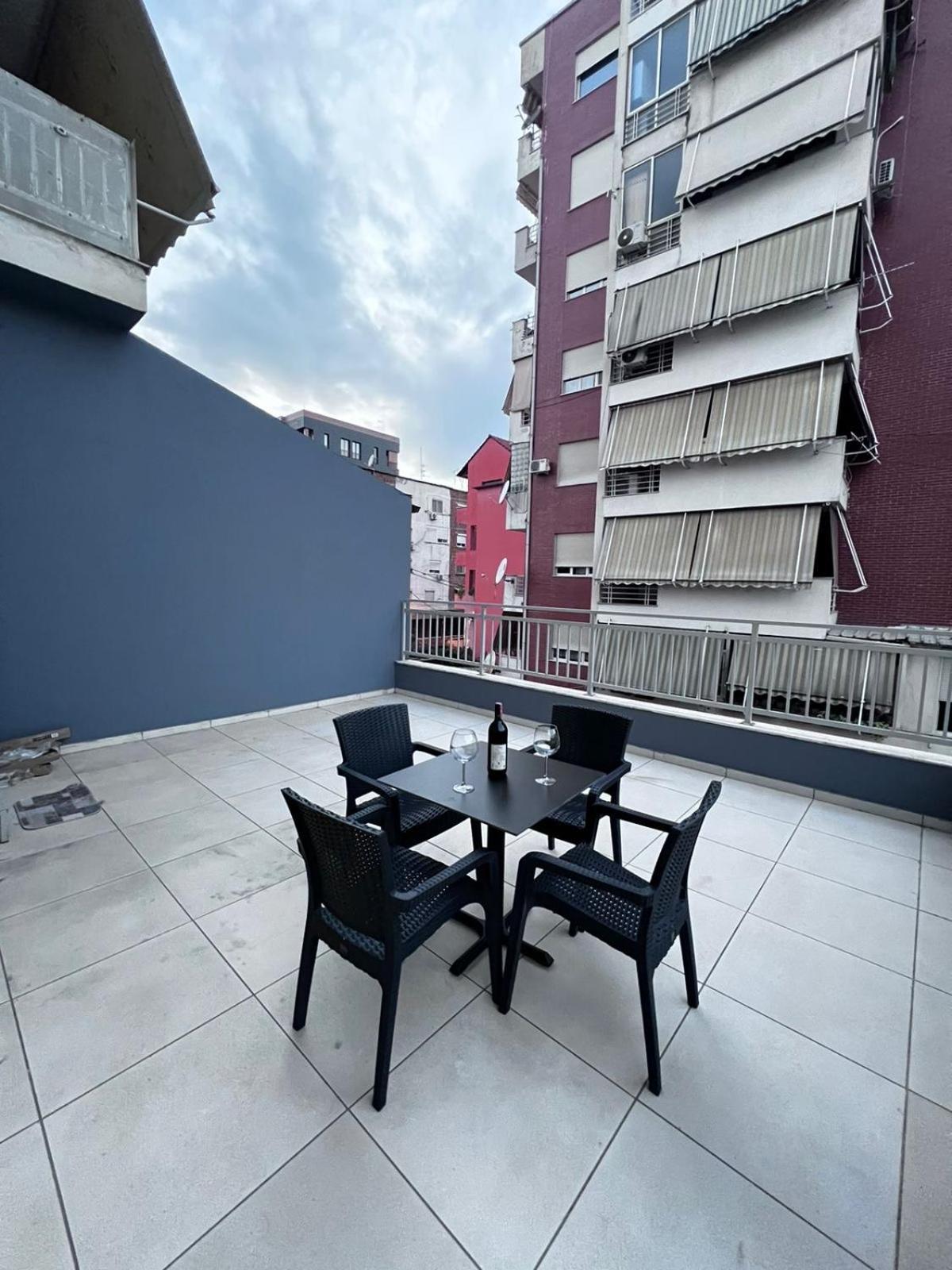 New Baazar Terrace Appartamento Tirana