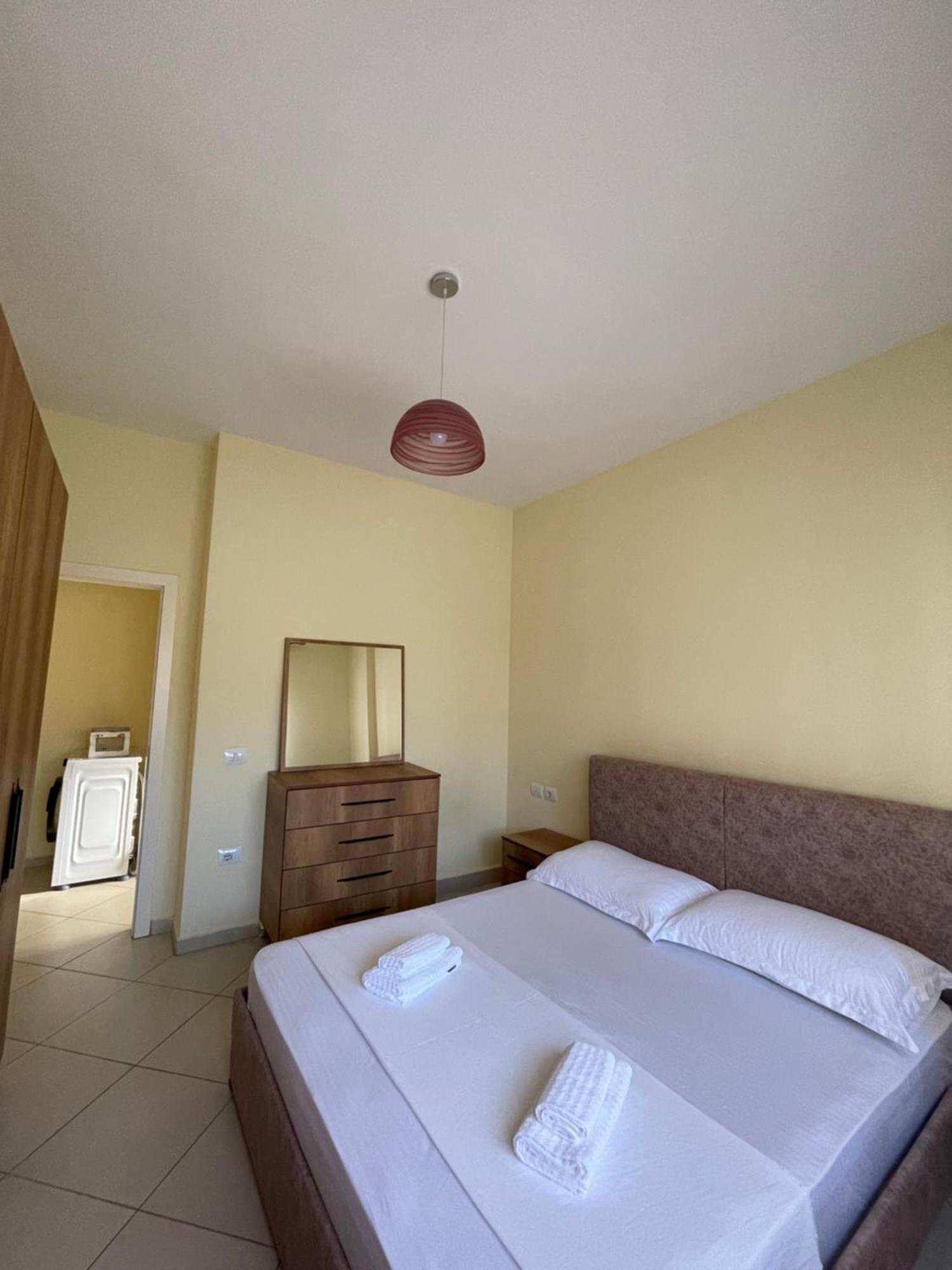 Appartamento New Baazar Terrace Tirana
